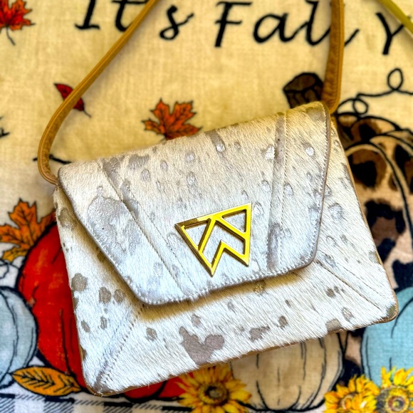 Kelly Wynne Animal print handbag - Picture 1 of 13